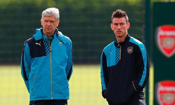 巴黎袭击事件和可能会错过West Brom Clash的阿森纳防守者Laurent Koscielny'深受影响'，承认温格