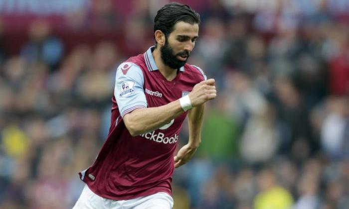 Out-Wanton Aston Villa Defender Jose Angel Crespo加入Rayo Vallecano贷款