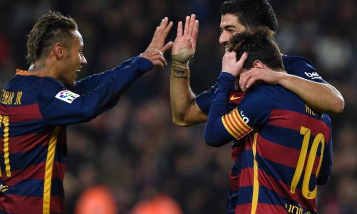 “我相信Neymar将留下” -  Luis Suarez坚持巴塞罗那队友将拒绝曼联利益