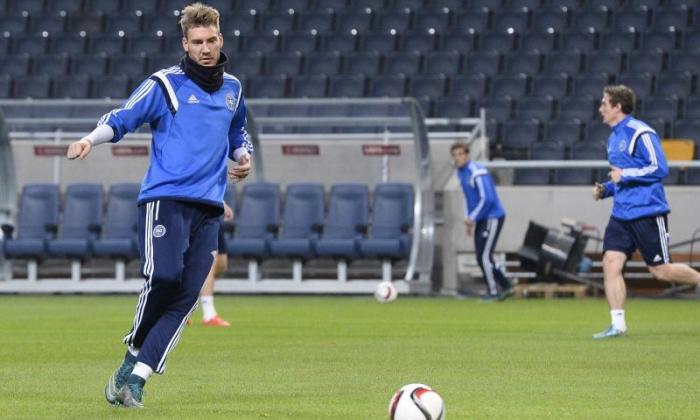 Nicklas Bendtner从Wolfsburg培训中被排除在外，因为前阿森纳人设为取消合同