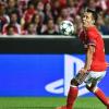 手表：这是一个淘汰赛！Ricardo Quaresma地板Benfica Defender Alex Grimaldo用射击