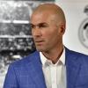 “我不相信Zinedine Zidane” - 皇家马德里粉丝对俱乐部传说取代了伯纳乌的Rafa Benitez作出反应